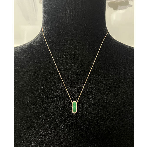 Oval Malachite Pendant in 10k rose gold 