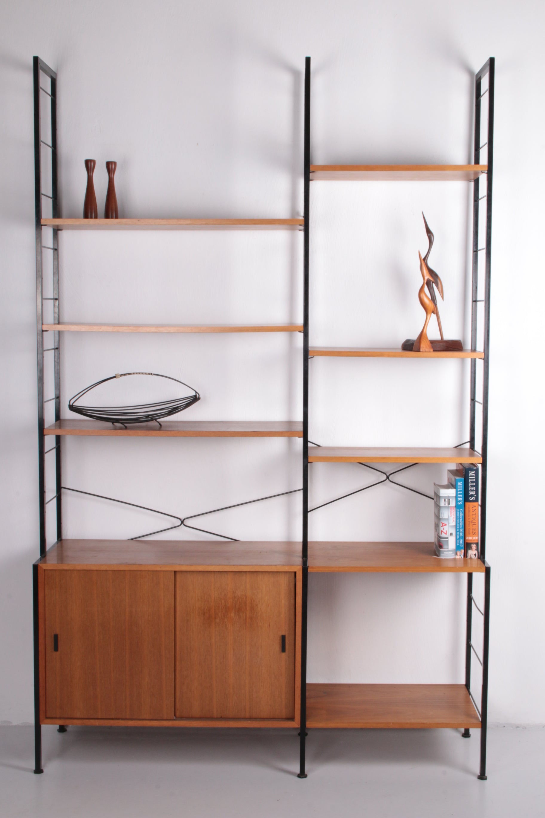 Pat over Onschuldig String Regal Bookcase made in Germany, 1960s – Timeless-Art