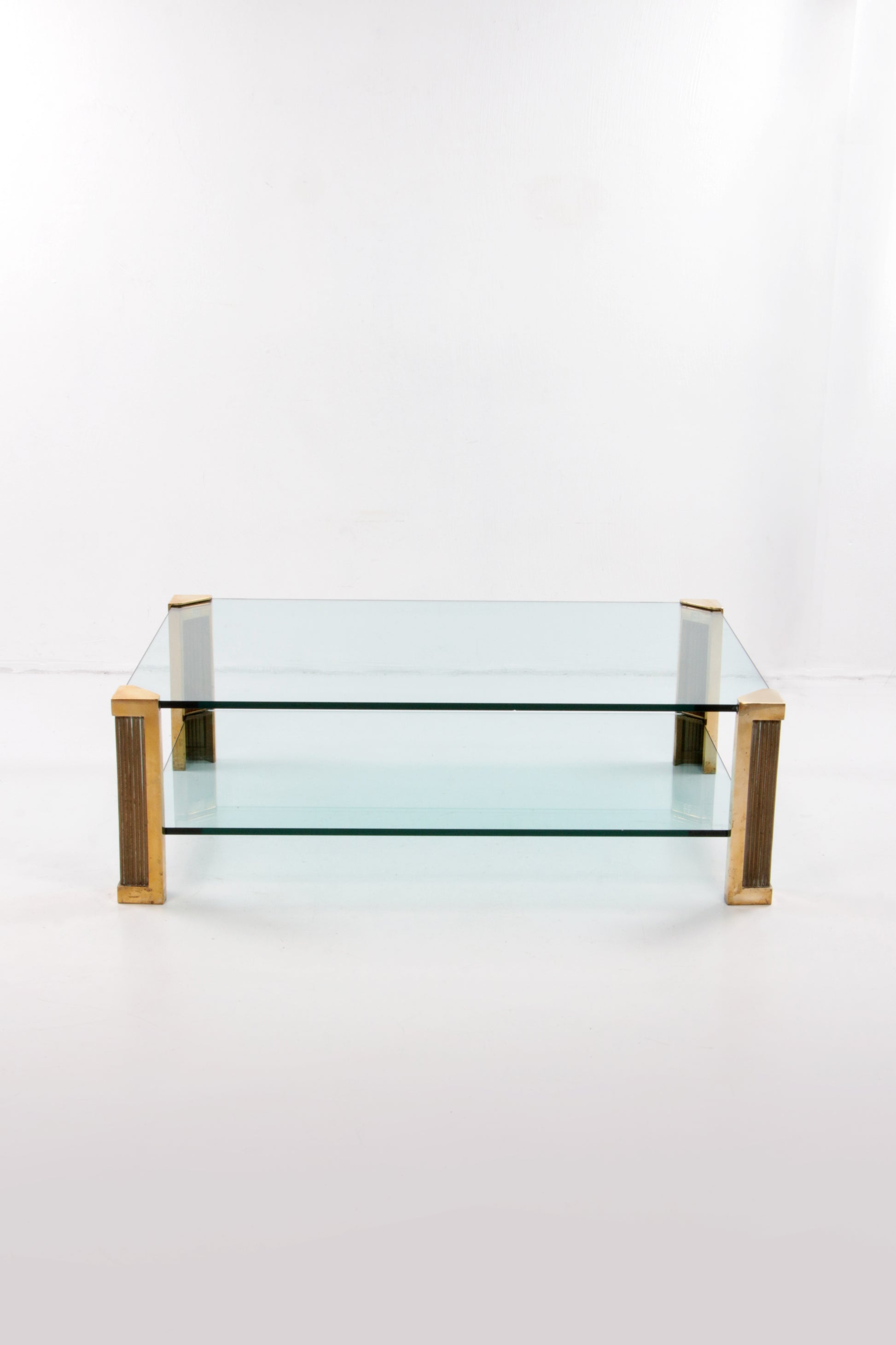 Virus eenvoudig Bang om te sterven Glass Coffee table design by Peter Ghyczy Model T14D,1970 – Timeless-Art