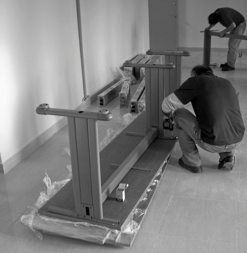 Armado de mesa de capacitación con base FSI de Mikra