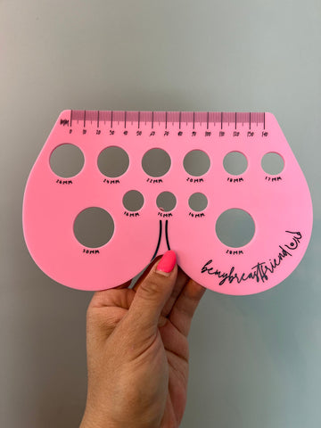 nipple ruler for finding the correct flange size.