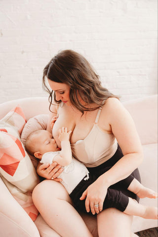 Morph Maternity - Celebrating World Breastfeeding Week! Yes, You Heard It  Right! FLAT 40% Off On All Feeding Bras This Entire Month! Place Your Order  Now! Link In The Bio! . . . #