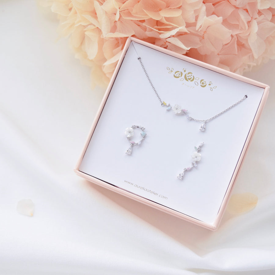 Winter Jasmine Bouquet | Gift Ideas | Made in Korea | Dainty Jewellery ...