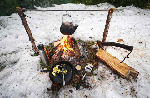 Winter Cooking: How to Prepare Off-Grid Meals in the Cold | THE SHED KNIVES BLOG #69