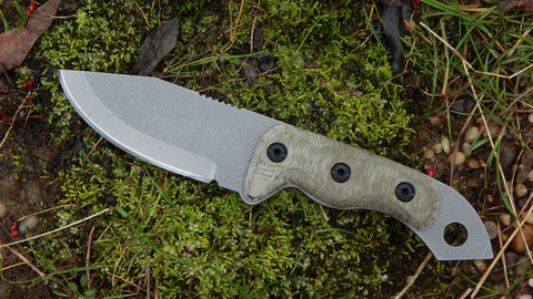 2023 Shed Knives Tuatara Fixed Blade Knife in OD Green on Moss - Ideal Hunting Knife for Heavy-Duty Tasks