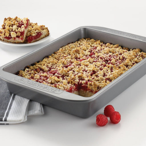 AirBake Nonstick Cake Pan with Cover, 13 x 9 in 