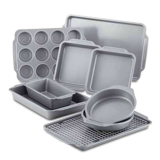 Farberware Bakeware 10-Inch Fluted Mold