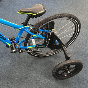 adult bike with stabilisers