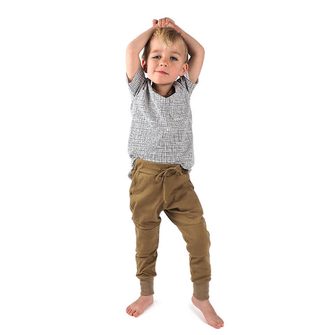 Kids joggers sewing pattern - Brindille & Twig