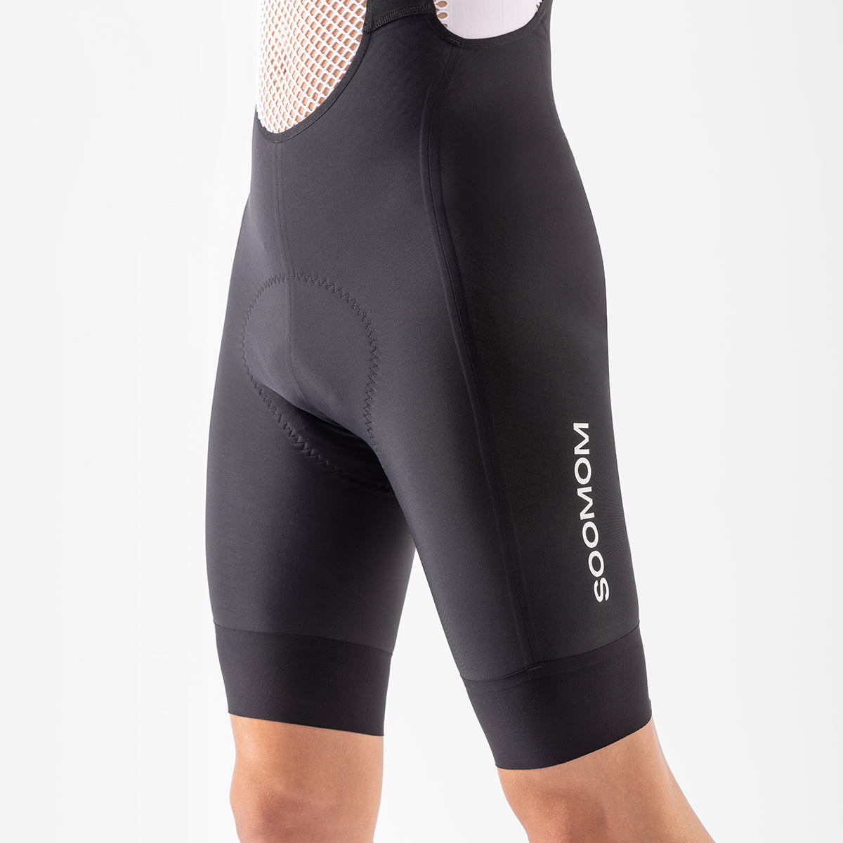 product_raceaerobibshorts_studio_04.jpg__PID:cc93e917-8cd5-41c8-80f7-1152b82ec4bb