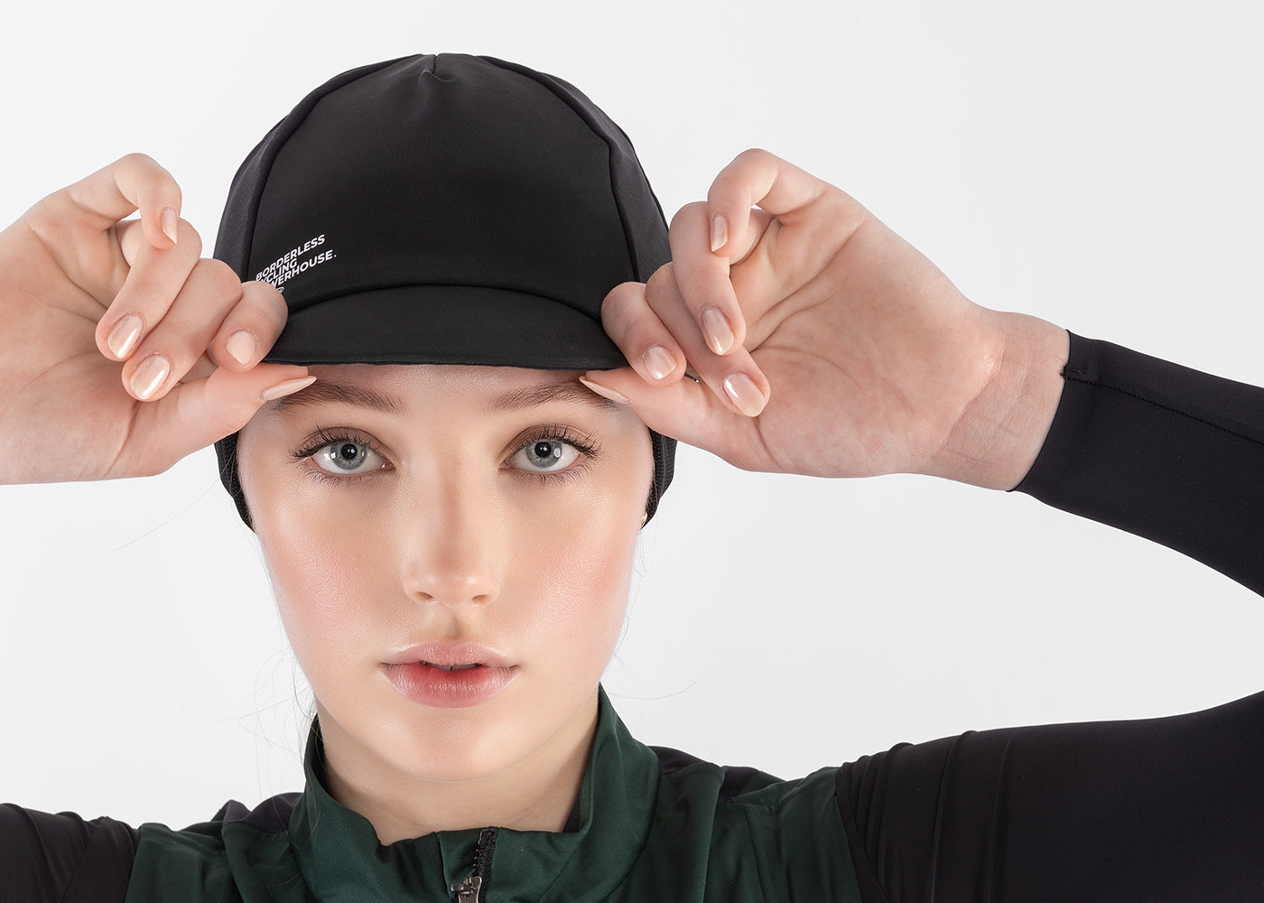 All-Around Reflective Thermal Cap– SOOMOM | Cycling Apparel