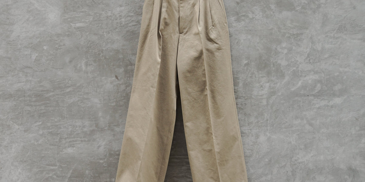 Auralee Washed Finx Chino Wide Tuck Pants Beige – OKURA