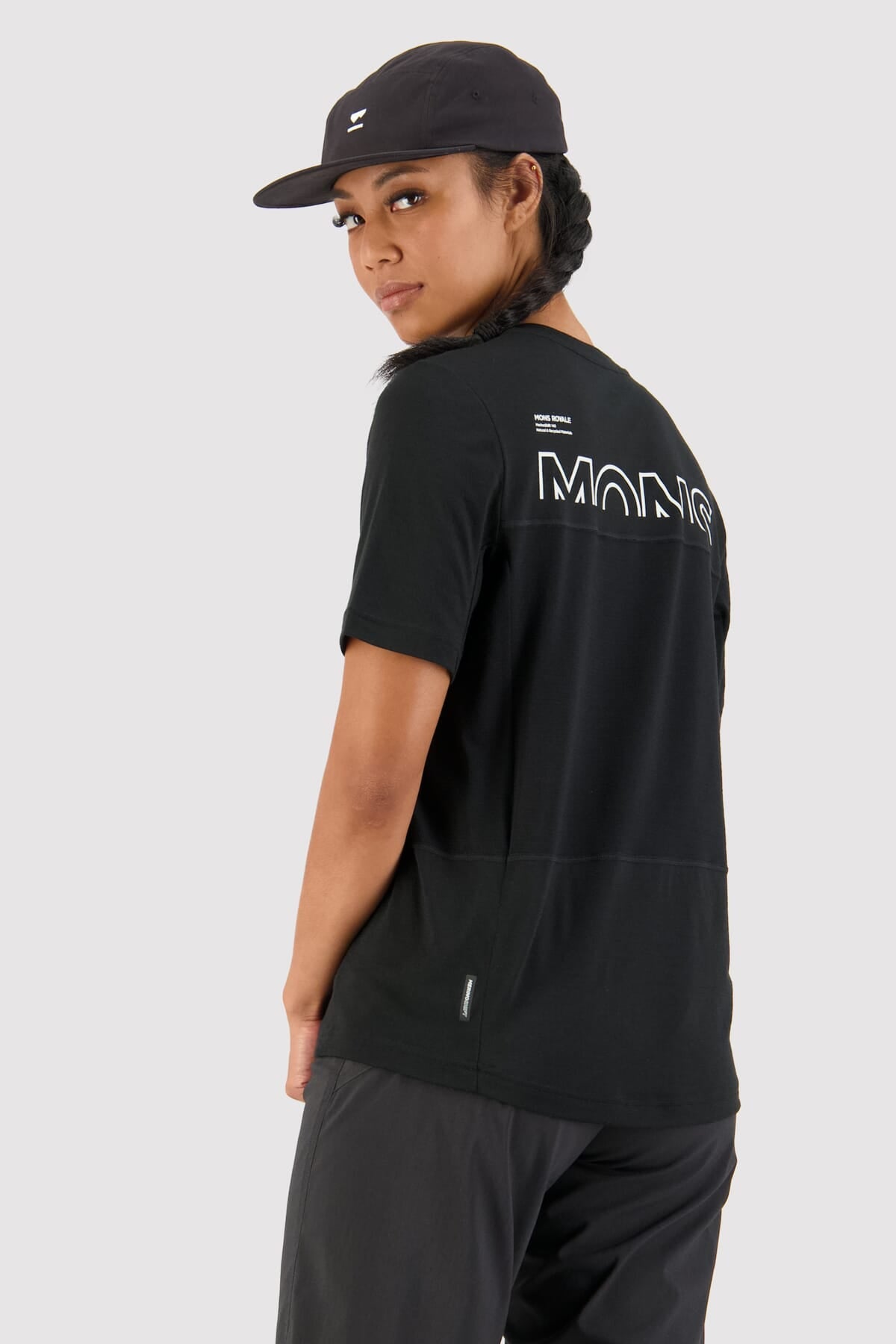 Mons Royale Tarn Merino Shift Wind Jersey Blue Slate Black MTB T-shirts and  jerseys : Snowleader