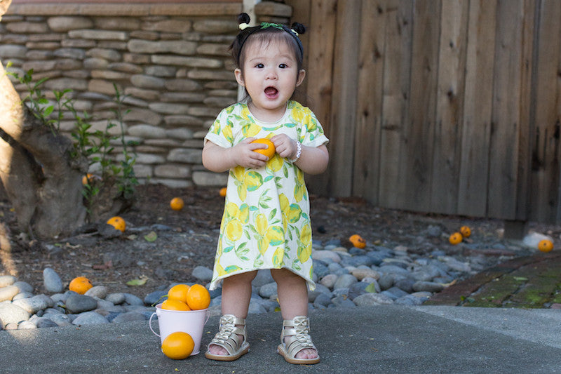 baby shoes squeak you walk