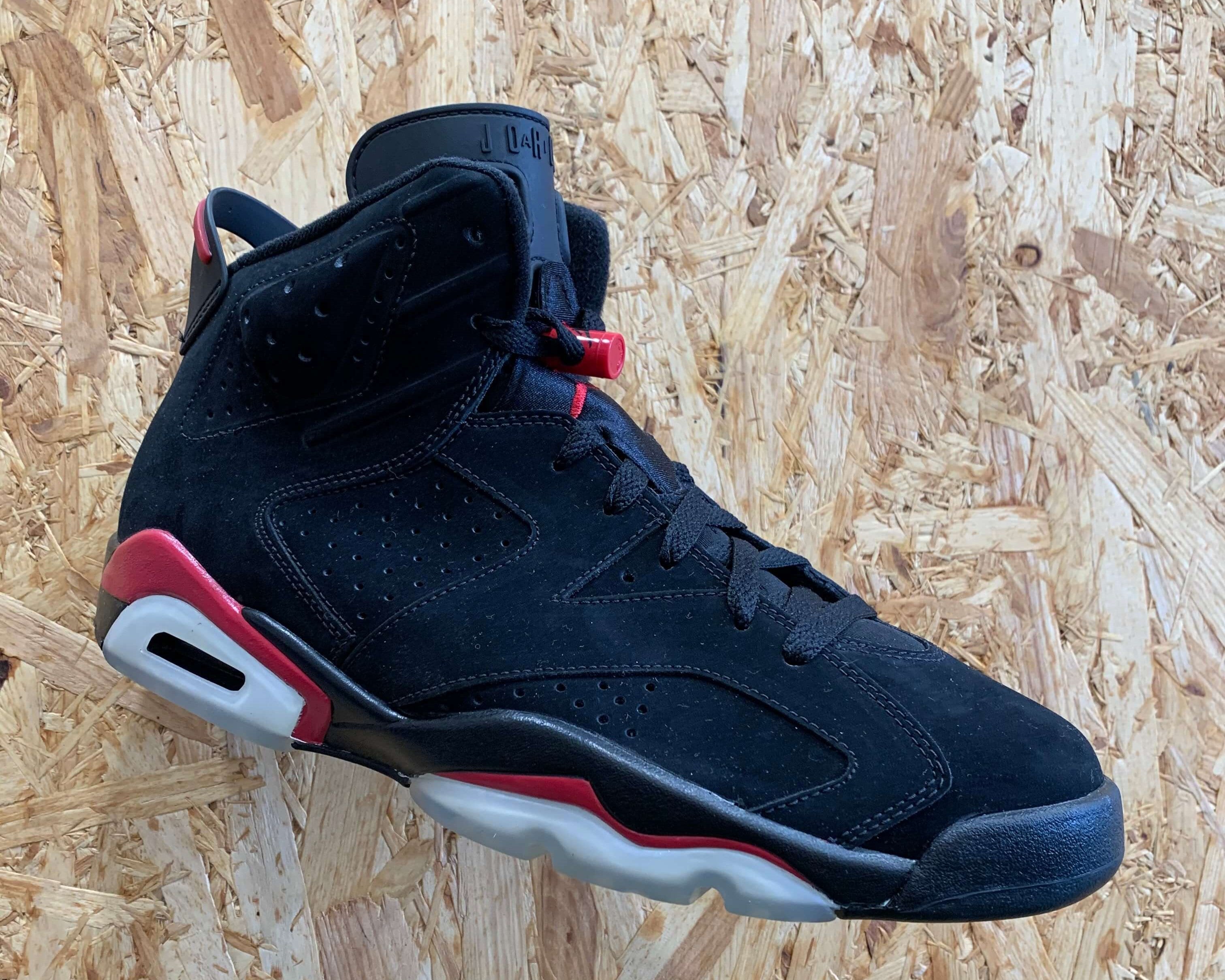 Jordan 6 Red' 2010 (M) 384664 061 – Sneaker Store Brighton