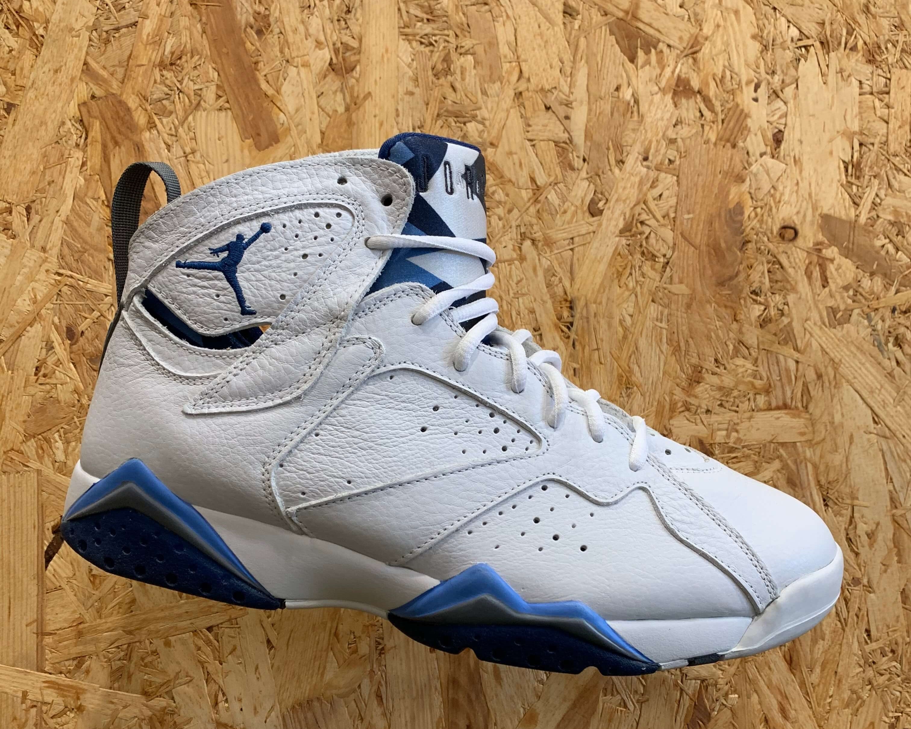 carolina blue jordan 7s