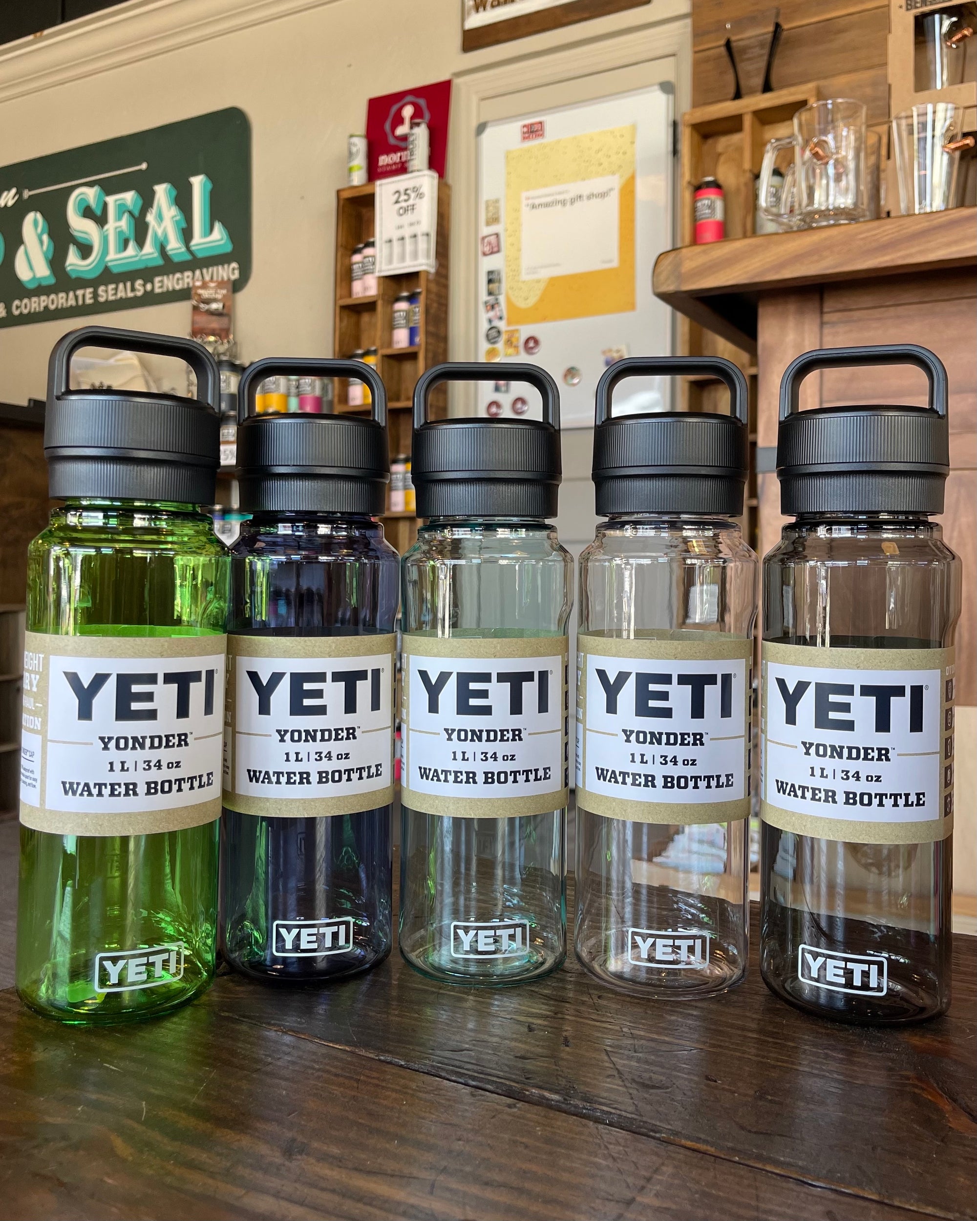 Yeti Yonder 1 L/34 oz. Water Bottle - Canopy Green