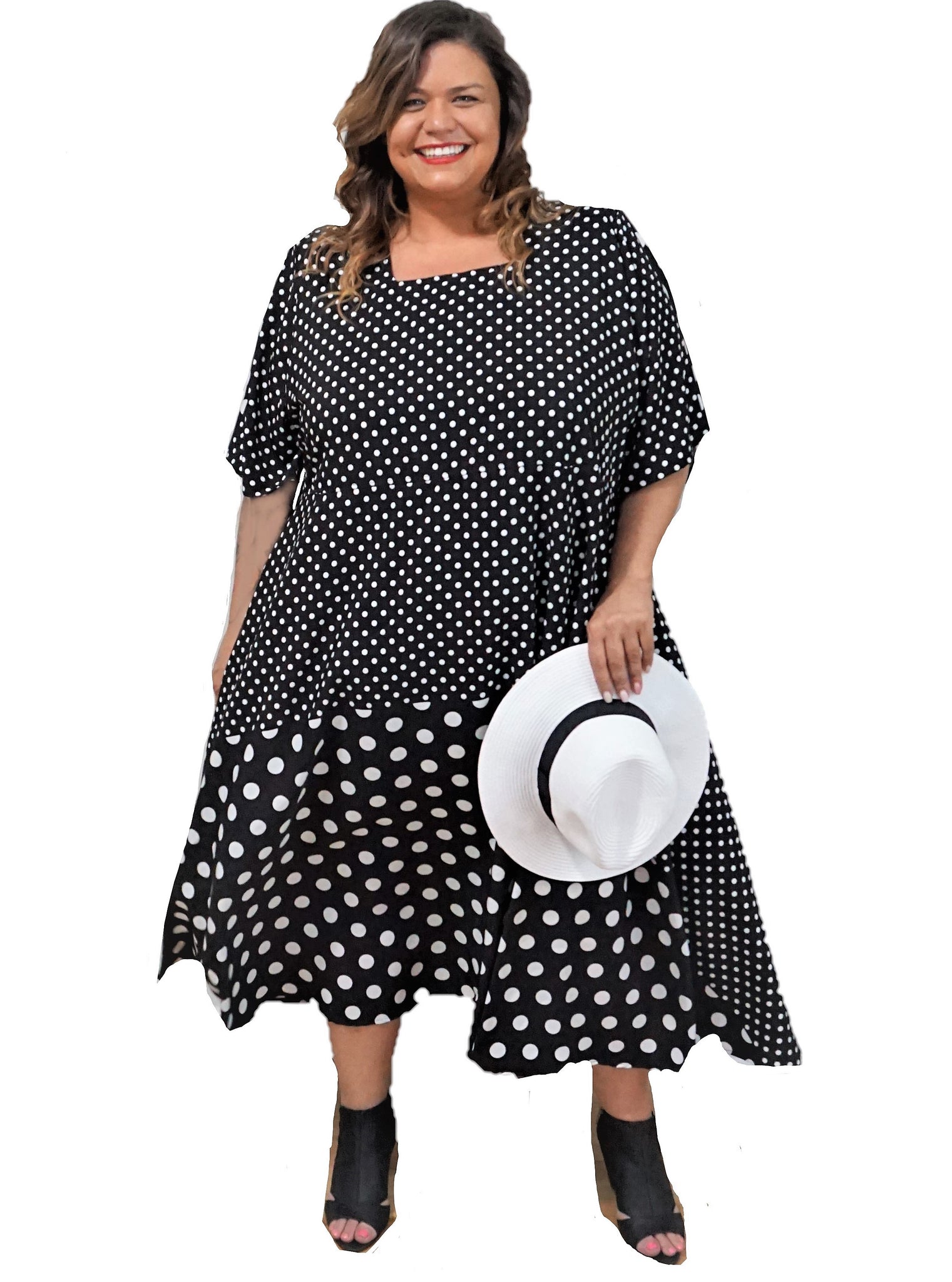 Black & White Dot Plus Size Dress – Myles Ahead