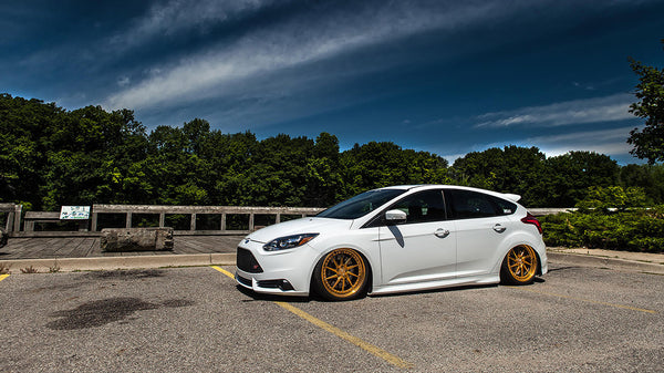 Ford Focus ST 13-18 AIRLIFT PERFORMANCE 3P KS RACING KSPORT AIR RIDE AIR BAG SUSPENSION KIT