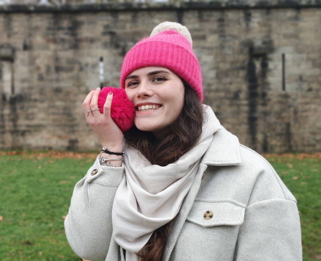 bonnet pompon doux cachemire