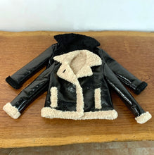 Load image into Gallery viewer, Miranda Faux Shearling Jacket
