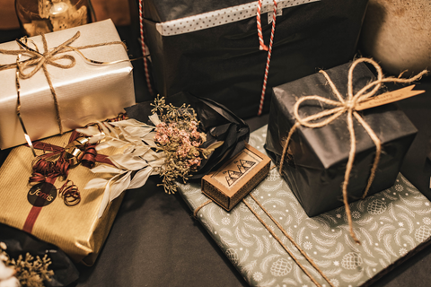 Thoughtful Christmas Gifts for Your Friends | Fashion Designer Nathon Kong