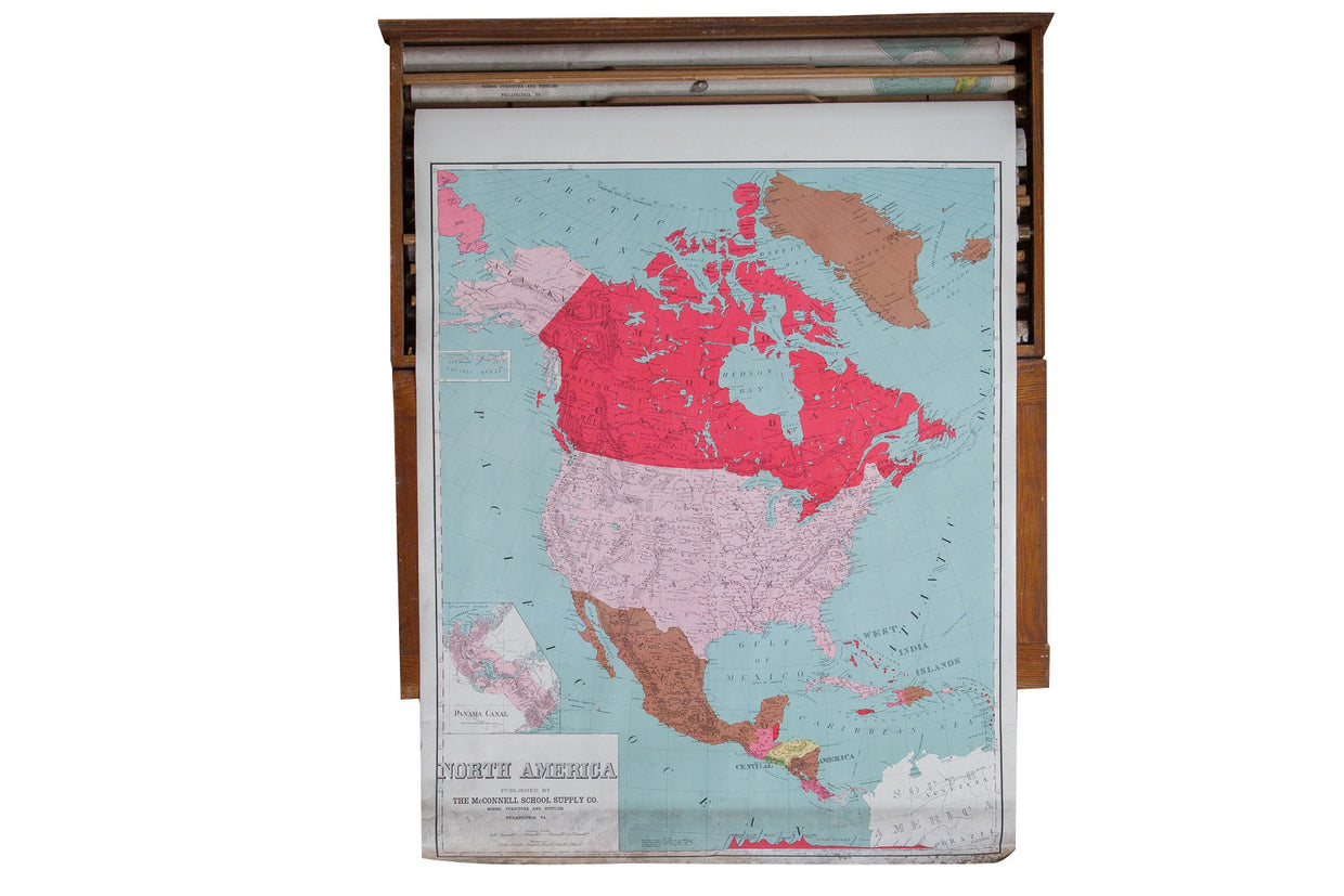 Vintage Pull Down Map North America // ONH Item 2189