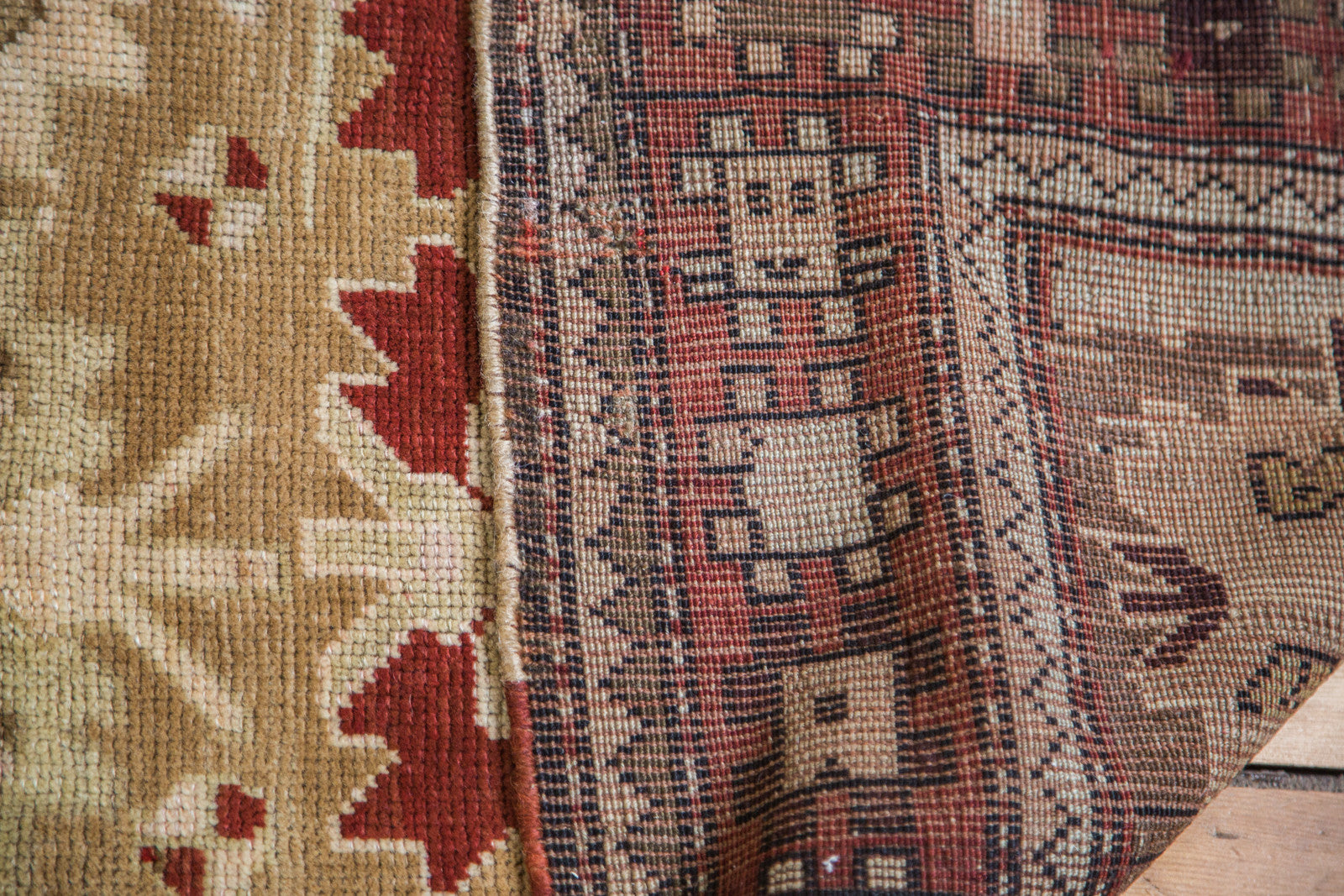 4x6 Vintage Caucasian Rug / ONH item ee001515