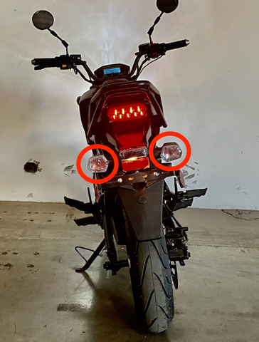 Rear signal lights for BD578Z electric motorcycle. BD578Z signal lights set