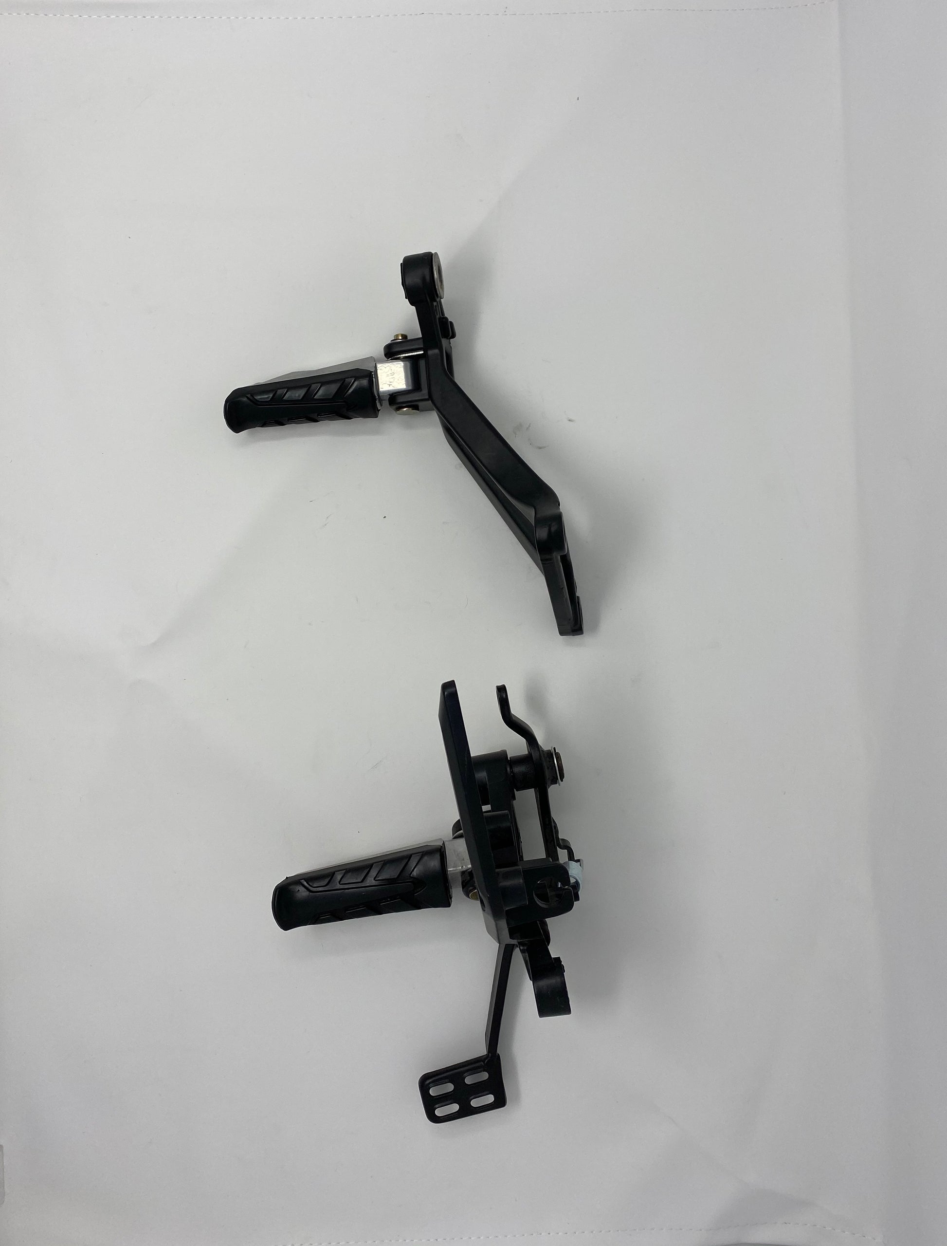 Right foot brake for BD125-11. Right foot assembly for Venom X22