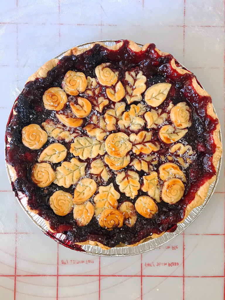 Blackberry Pie with a Fresh Thyme Crust | Sun Valley ...