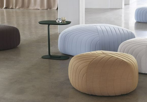 Colorful pouf for open space lobby entrance hall - Leyform