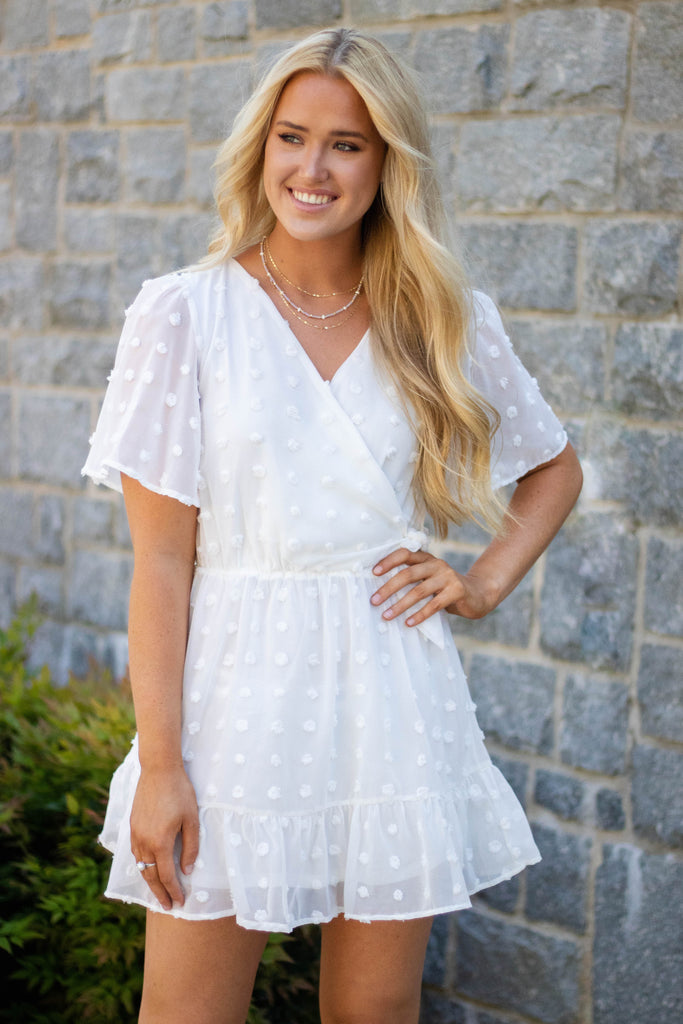 white short sleeve summer dress