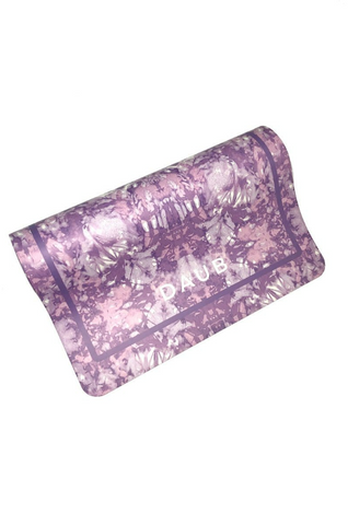 The DAUB Mat in Lilac half-opened