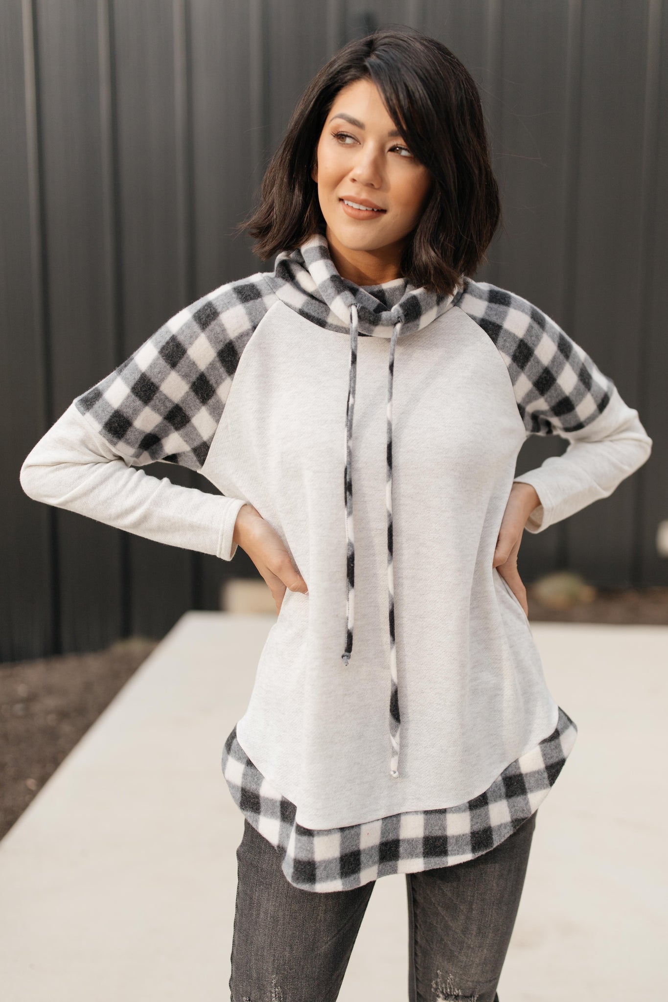 Plaid Details Top in Grey
