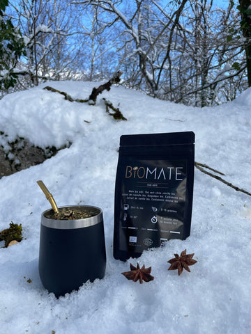 chai maté chaï latte yerba mate cardamone infusion neige reconfortant épices