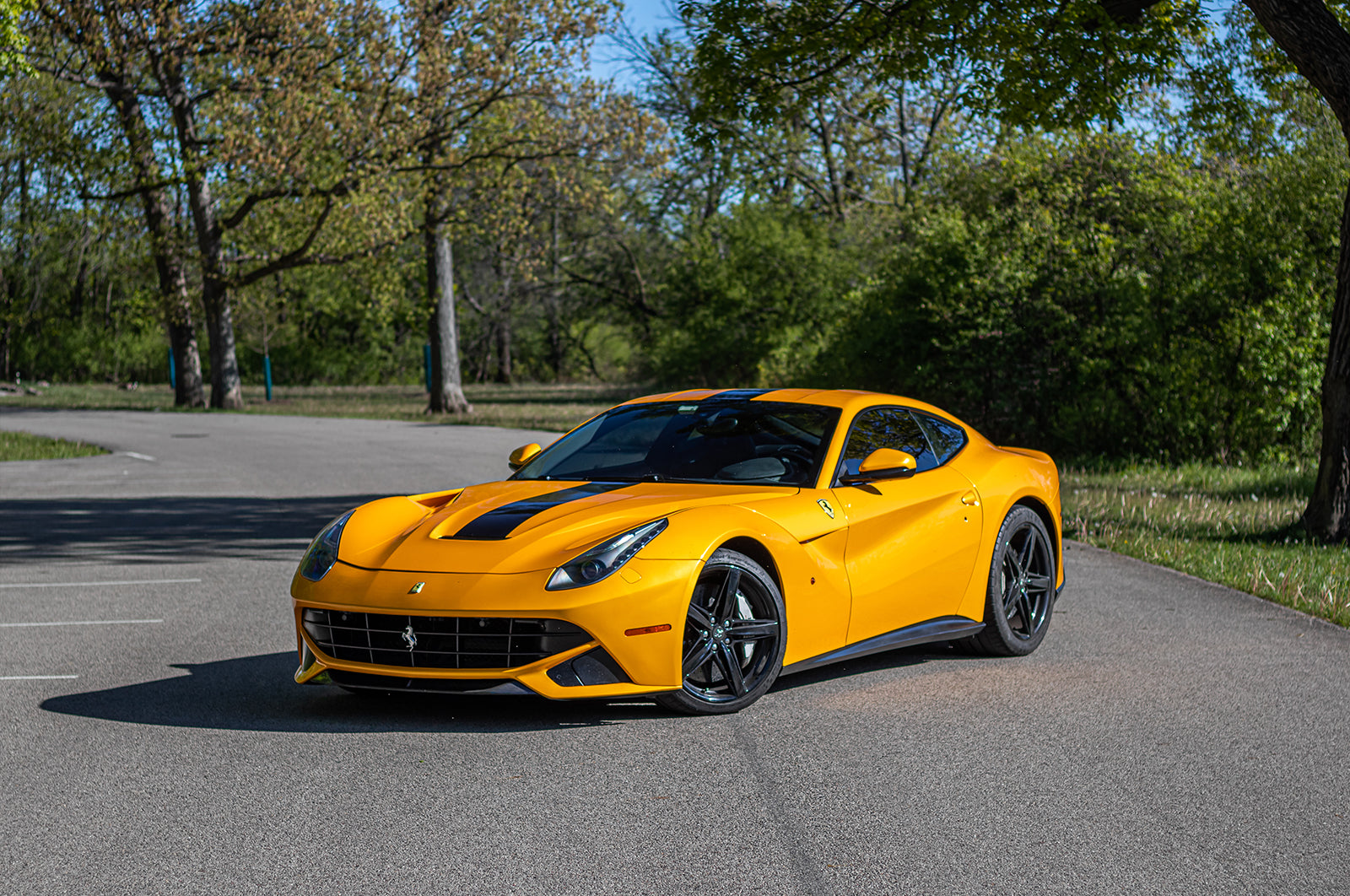 Ferrari F12 - Supergloss Metallic Dandelion Yellow