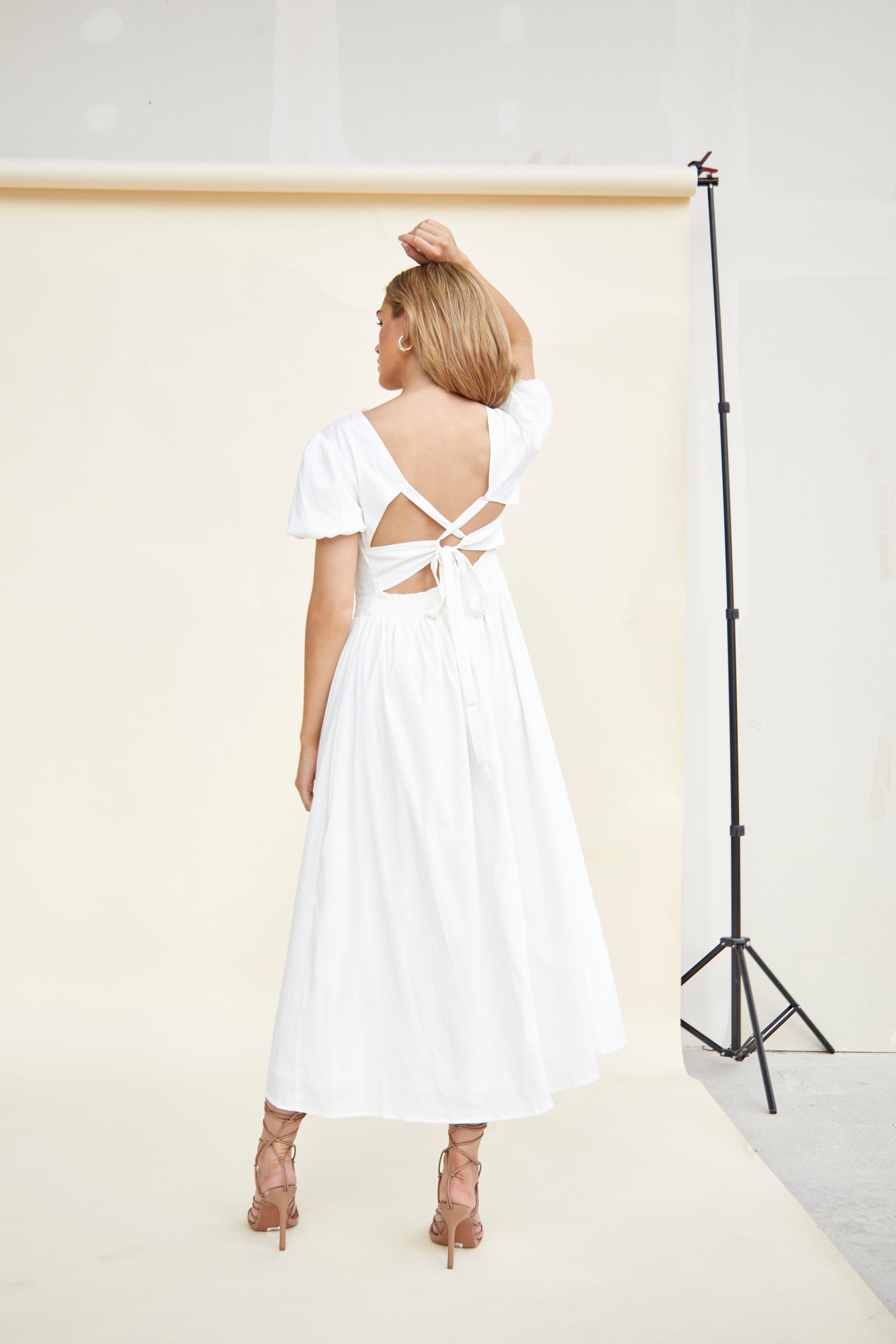 Glamorous Lace-up Back Midaxi Dress