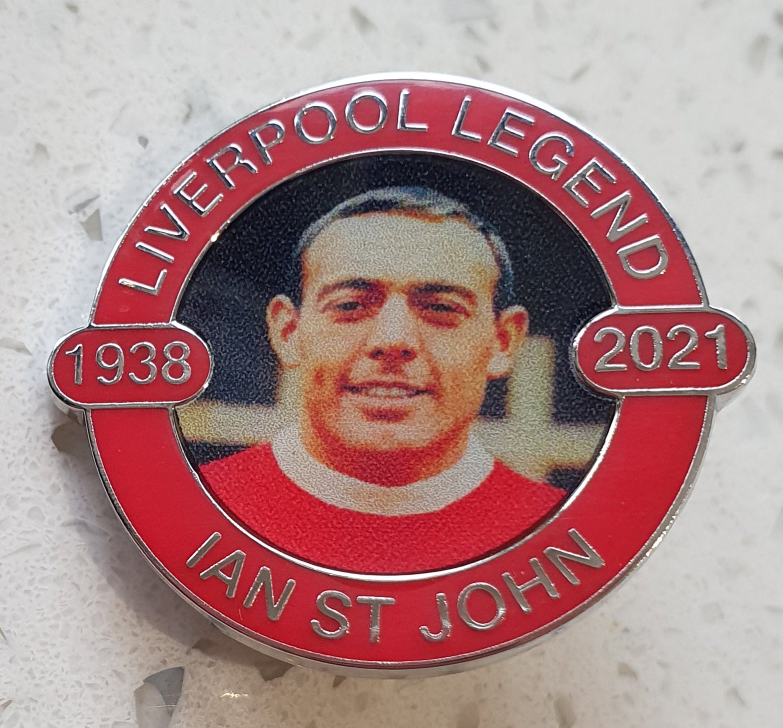 Liverpool FC Ian St John Pin Badge - Liverpool Legend – Footy Souvenirs