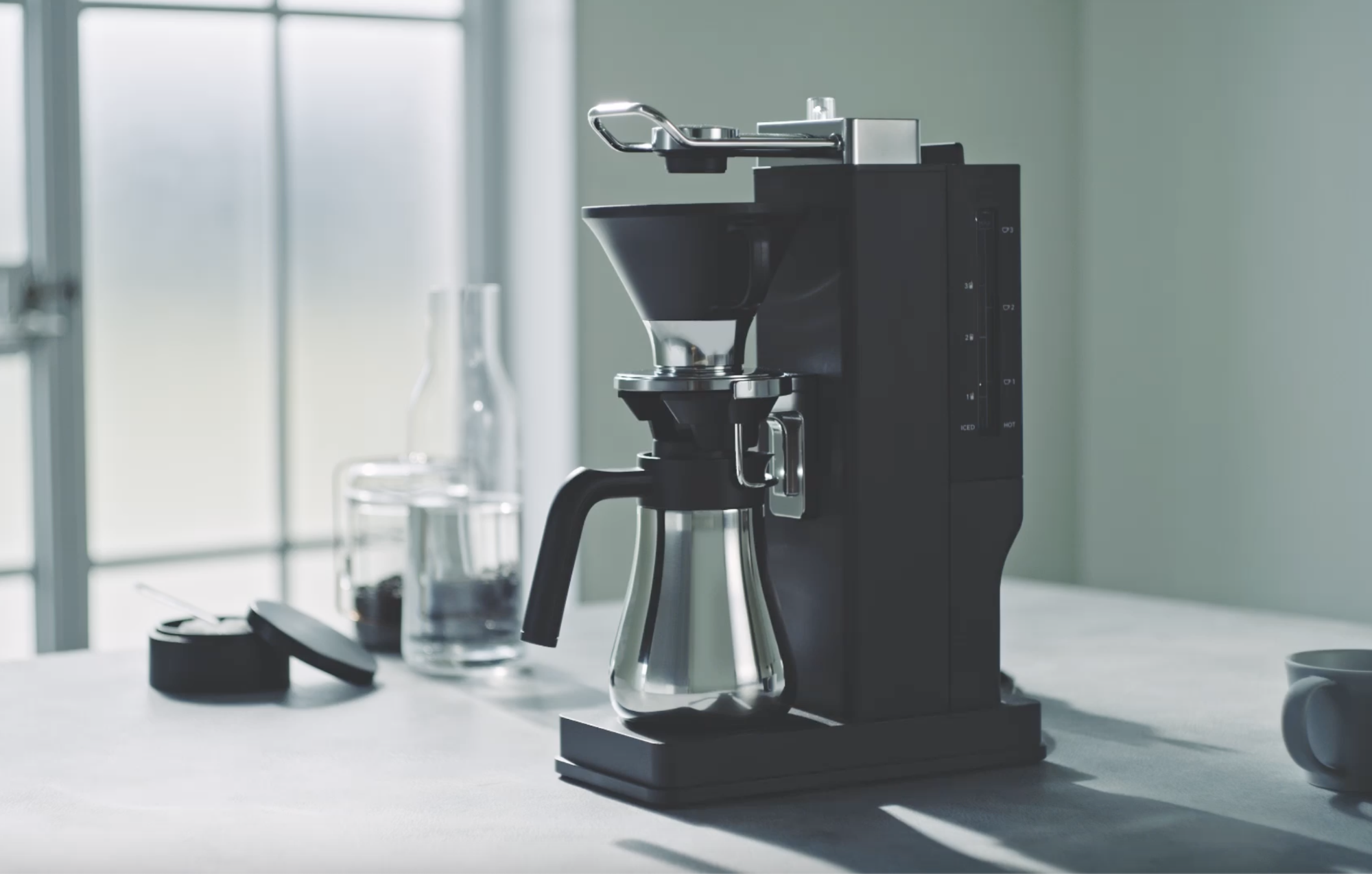 Balmuda The Kettle Review: An Electric Kettle for Coffee Lovers