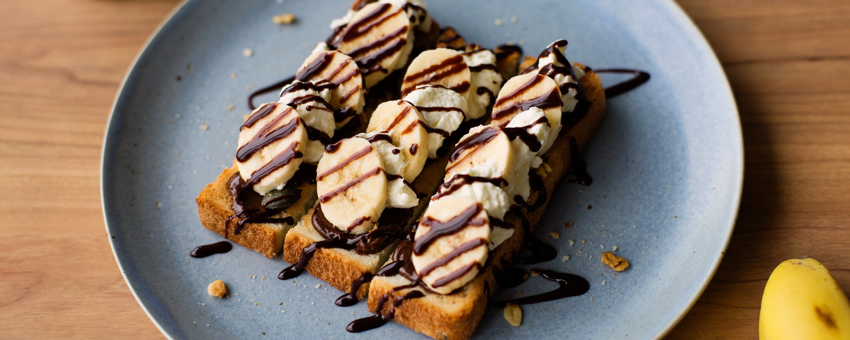 Chocolate Banana Toast