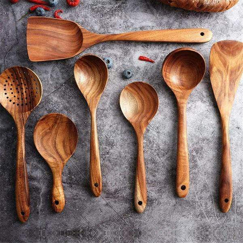 wooden kitchen utensils set