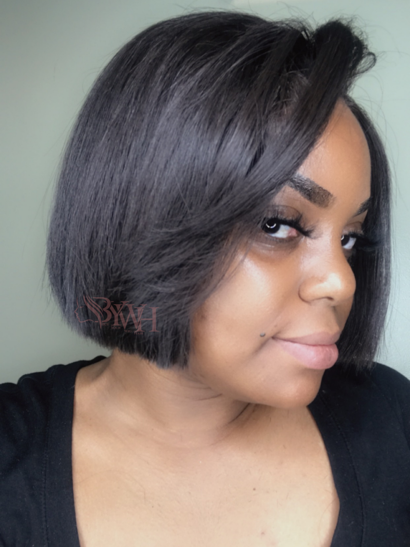 Image of Straight and sleek blunt bob haircut