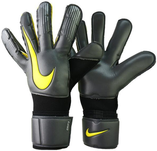 Nike Vapor Grip3 Goalkeeper Gloves.