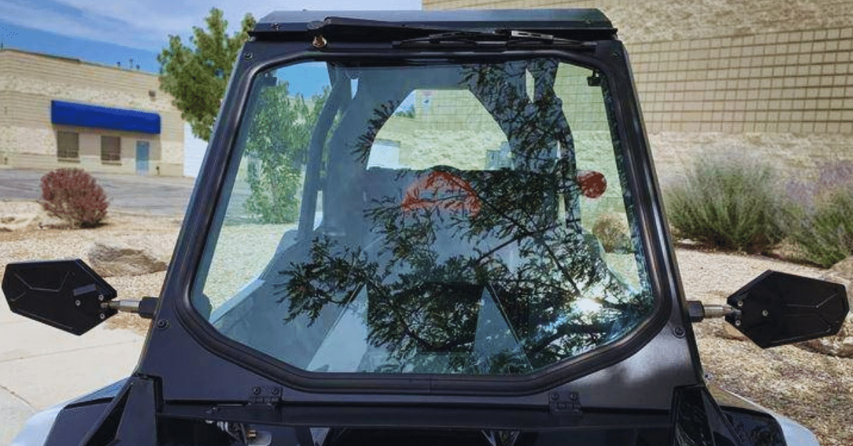 polaris rzr vented glass windshield