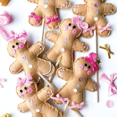 felt gingerbread girls diy holiday crafting