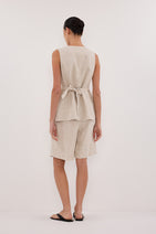 KAYLA NATURAL LINEN BERMUDA SHORT Nav Image 4