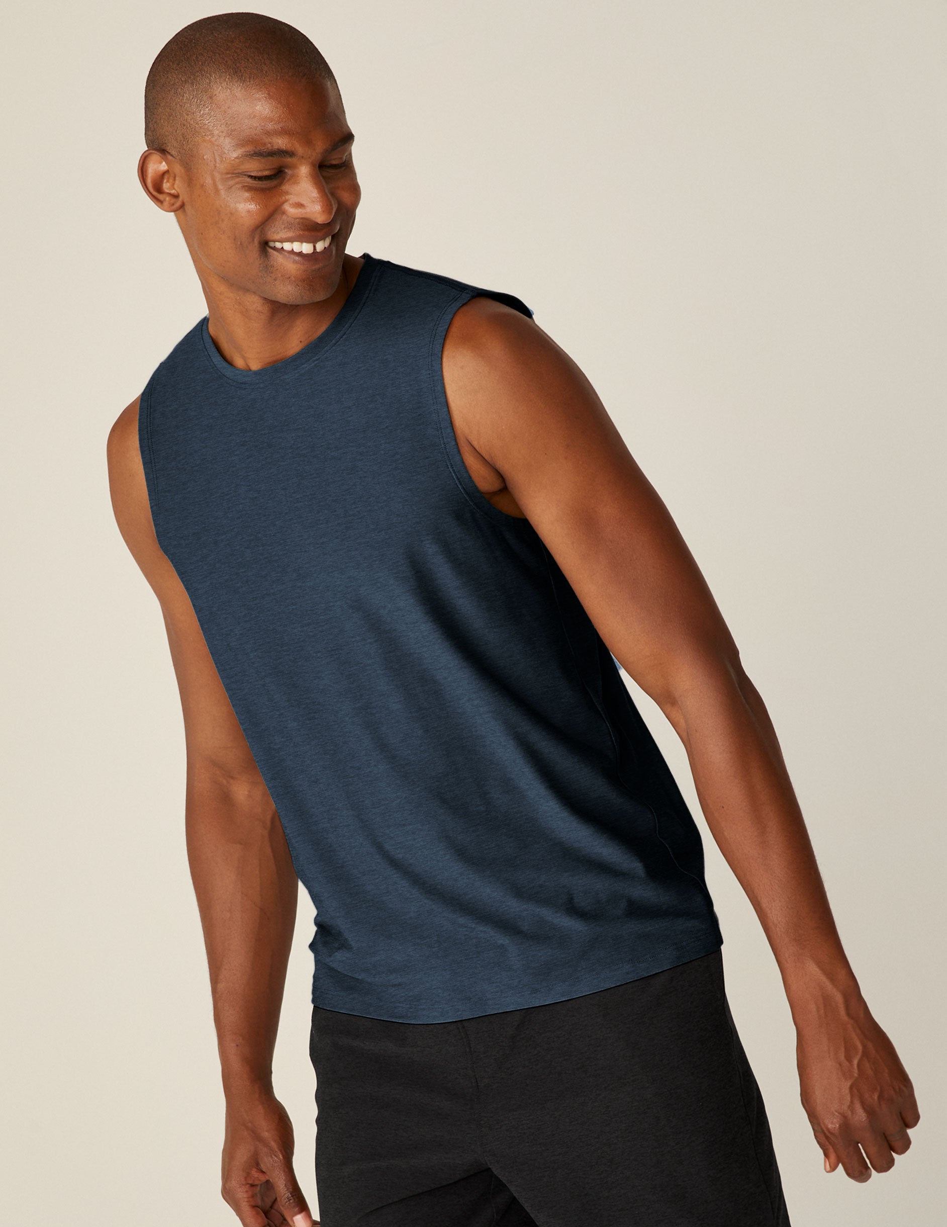 Featherweight Freeflo Men's Muscle Tank 2.0