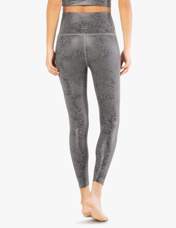 Viper High Waisted Midi Legging | Beyond Yoga