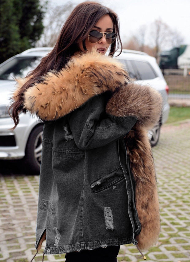 Denim Jacket with Fur Collar in 2023 | Denim jacket with fur, Denim jacket  women, Fur collars